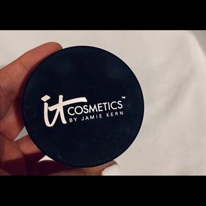 IT cosmetics Bye bye pores